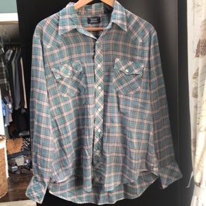 Silver Award Vintage Cowboy style shirt.